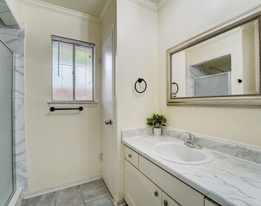 8851 Alcott - Photo Thumbnail 15