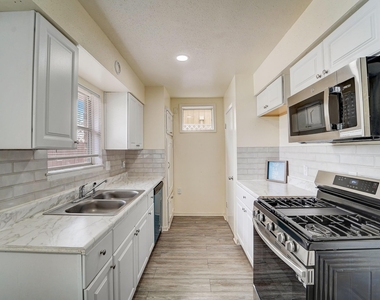 8851 Alcott - Photo Thumbnail 9