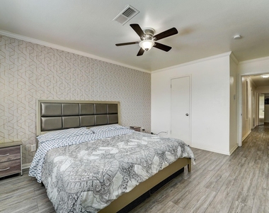 8851 Alcott - Photo Thumbnail 14