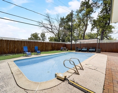 8851 Alcott - Photo Thumbnail 25
