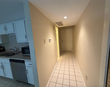 14777 Wunderlich Drive - Photo Thumbnail 6