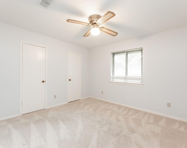 6818 Brockington Drive - Photo Thumbnail 21