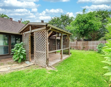 6818 Brockington Drive - Photo Thumbnail 27