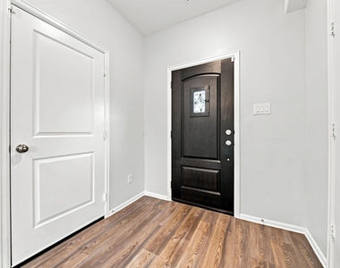 19114 Sangro Drive - Photo Thumbnail 3