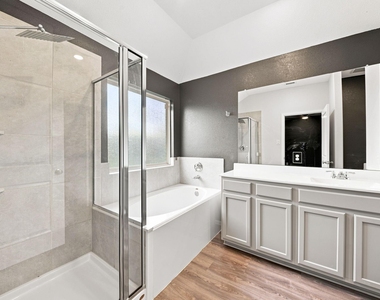 19114 Sangro Drive - Photo Thumbnail 14