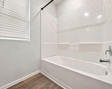 19114 Sangro Drive - Photo Thumbnail 20