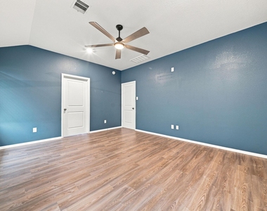 19114 Sangro Drive - Photo Thumbnail 13