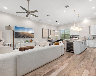 3334 Beverly Forest Drive - Photo Thumbnail 35