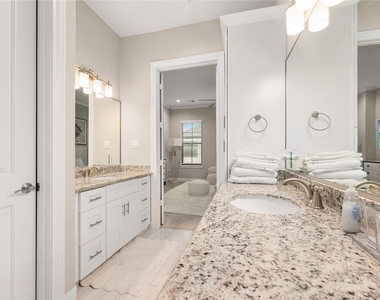 3334 Beverly Forest Drive - Photo Thumbnail 17