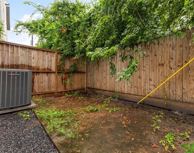 3334 Beverly Forest Drive - Photo Thumbnail 43