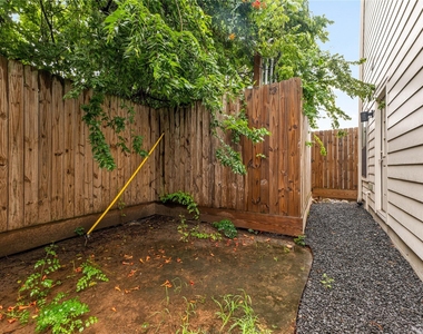 3334 Beverly Forest Drive - Photo Thumbnail 45