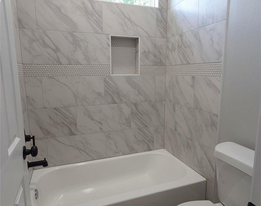 765 Enterprise Street - Photo Thumbnail 11