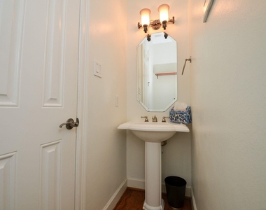 4609 Floyd Street - Photo Thumbnail 17