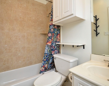 4609 Floyd Street - Photo Thumbnail 19