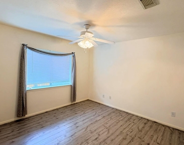 12918 Stratford Mill Lane - Photo Thumbnail 11