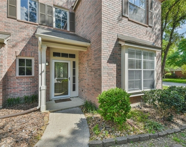 2 Willow Point Place - Photo Thumbnail 4