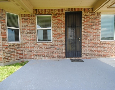 8834 Arch Rock Drive - Photo Thumbnail 35