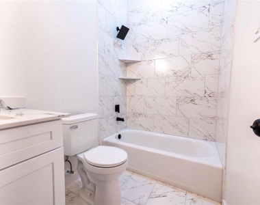 331 Delaware St - Photo Thumbnail 7