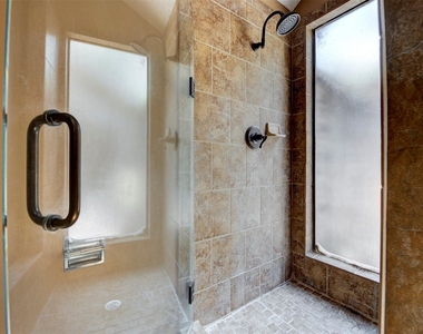 1906 Woodhue Drive - Photo Thumbnail 17