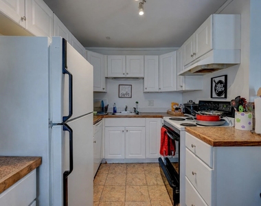 22 Oak - Photo Thumbnail 3
