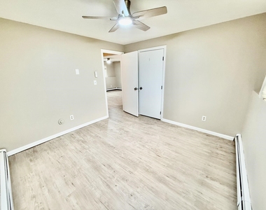 945 Mammoth - Photo Thumbnail 6