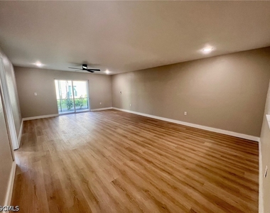 4102 Se 19th Place - Photo Thumbnail 6