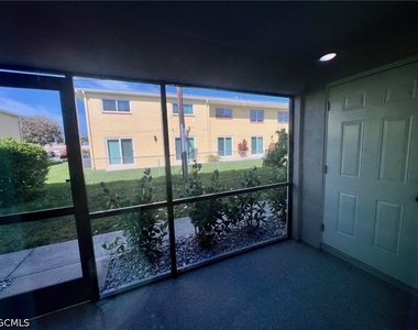 4102 Se 19th Place - Photo Thumbnail 11