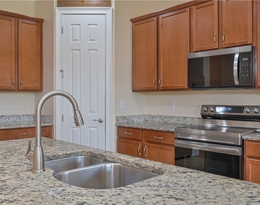 3899 Eldon Street - Photo Thumbnail 20
