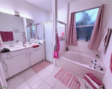 265 Justene Circle W - Photo Thumbnail 8