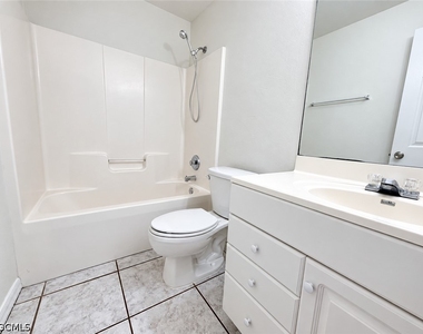 4737 28th Street Sw - Photo Thumbnail 7