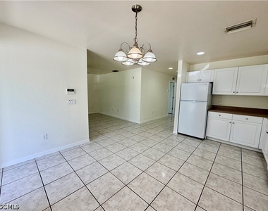 4737 28th Street Sw - Photo Thumbnail 2