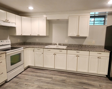 62 Hovey - Photo Thumbnail 2
