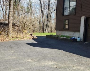 62 Hovey - Photo Thumbnail 17