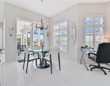 3681 Lakemont Drive - Photo Thumbnail 15