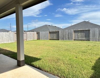 31707 Melkridge Road - Photo Thumbnail 10