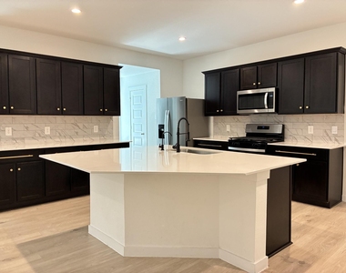 31707 Melkridge Road - Photo Thumbnail 7