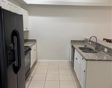 1248 Se 8th Street - Photo Thumbnail 9