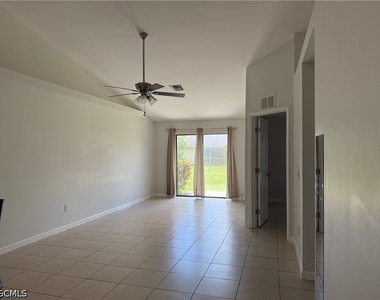 1248 Se 8th Street - Photo Thumbnail 6