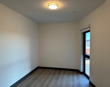 55 North Main - Photo Thumbnail 12