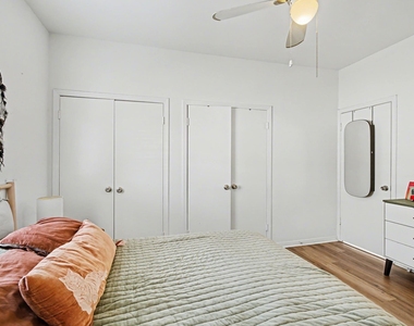 2804 Arlington Street - Photo Thumbnail 7