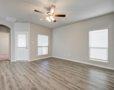6544 Castle Loch Court - Photo Thumbnail 10
