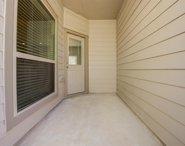 6544 Castle Loch Court - Photo Thumbnail 18