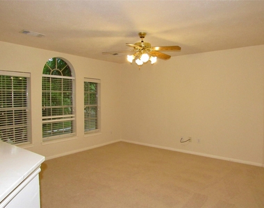 11126 Cactus Point Court - Photo Thumbnail 9