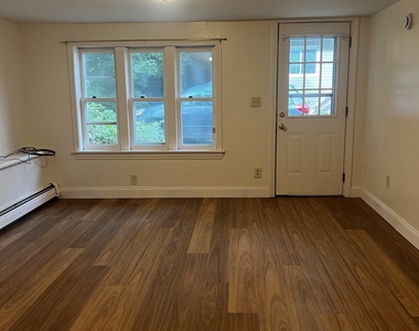 65 Washington - Photo Thumbnail 5