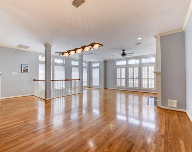 34 Waugh Drive - Photo Thumbnail 7