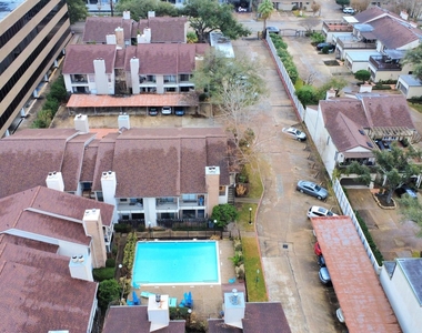 1818 Augusta Drive - Photo Thumbnail 31