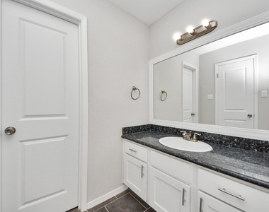1818 Augusta Drive - Photo Thumbnail 27