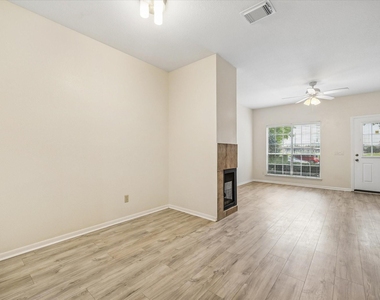 2930 Grants Lake Boulevard - Photo Thumbnail 5
