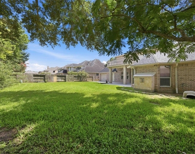 1511 Baldridge Lane - Photo Thumbnail 38
