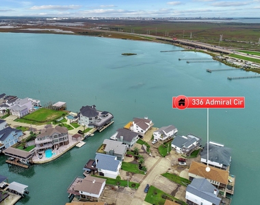 336 Admiral Circle - Photo Thumbnail 3